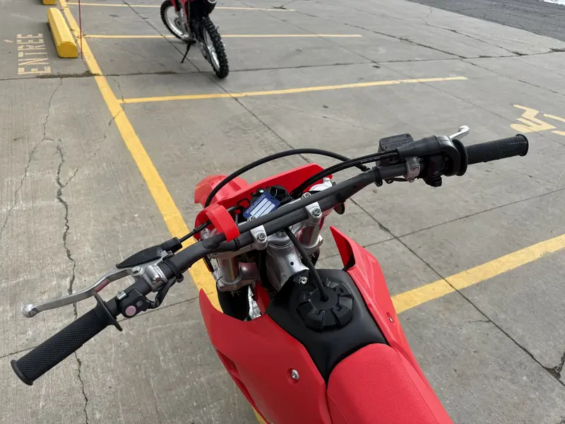 2026 Honda CRF300F (NOUVEAU MODÈLE) thumbnail 6