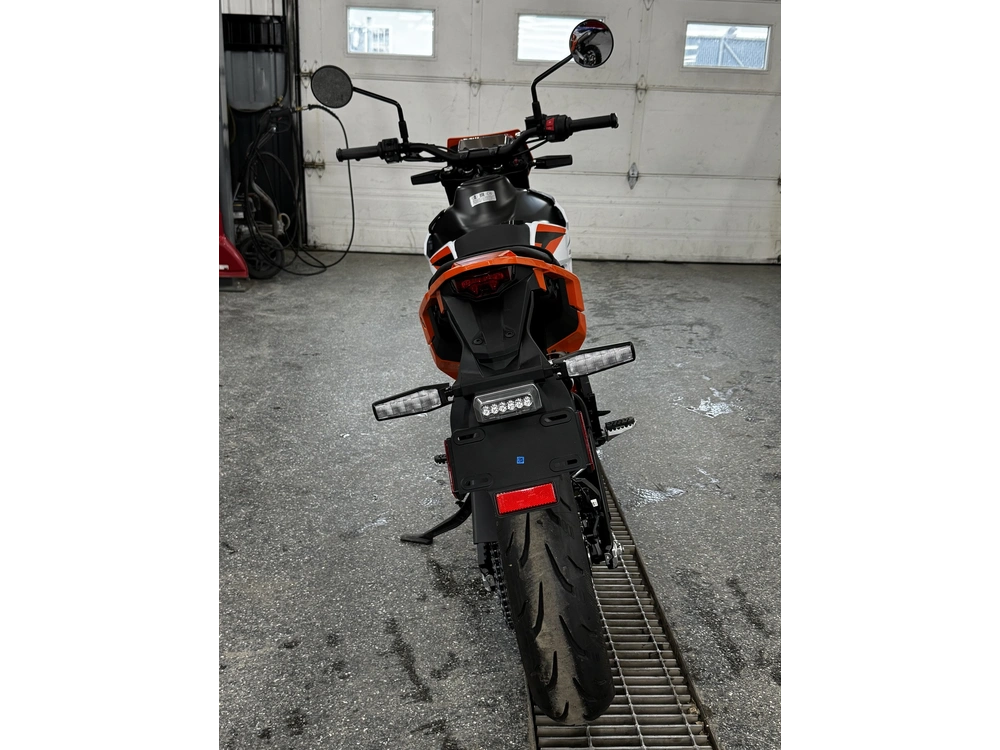 Ktm 390 Smc R 2025 alt