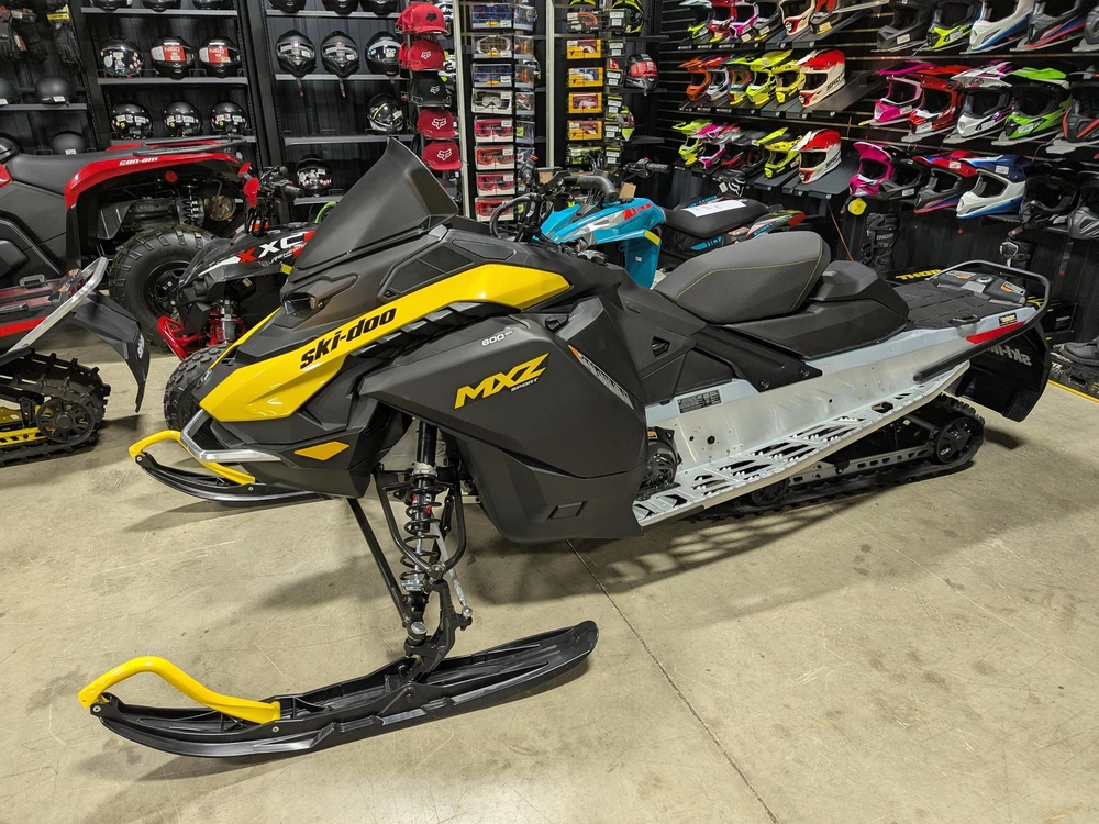 2026 Ski-doo Mxz Sport 129 600 Efi alt