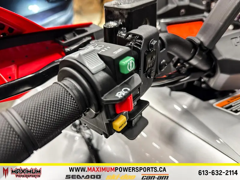 2026 Can-Am RENEGADE X MR 1000R