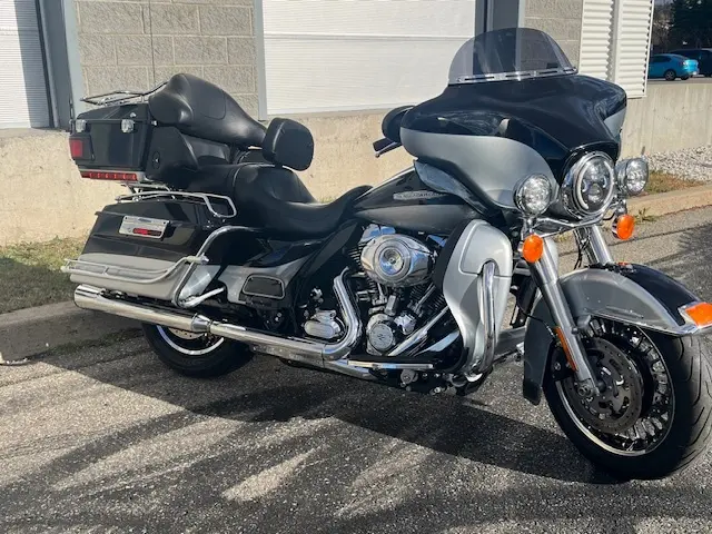 Harley-Davidson FLHTK Ultra LimitedFLHTK 2012