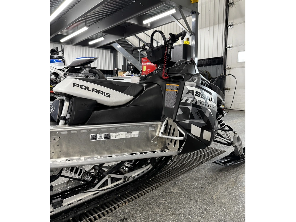 Polaris Rmk 155 Assault 2015 alt