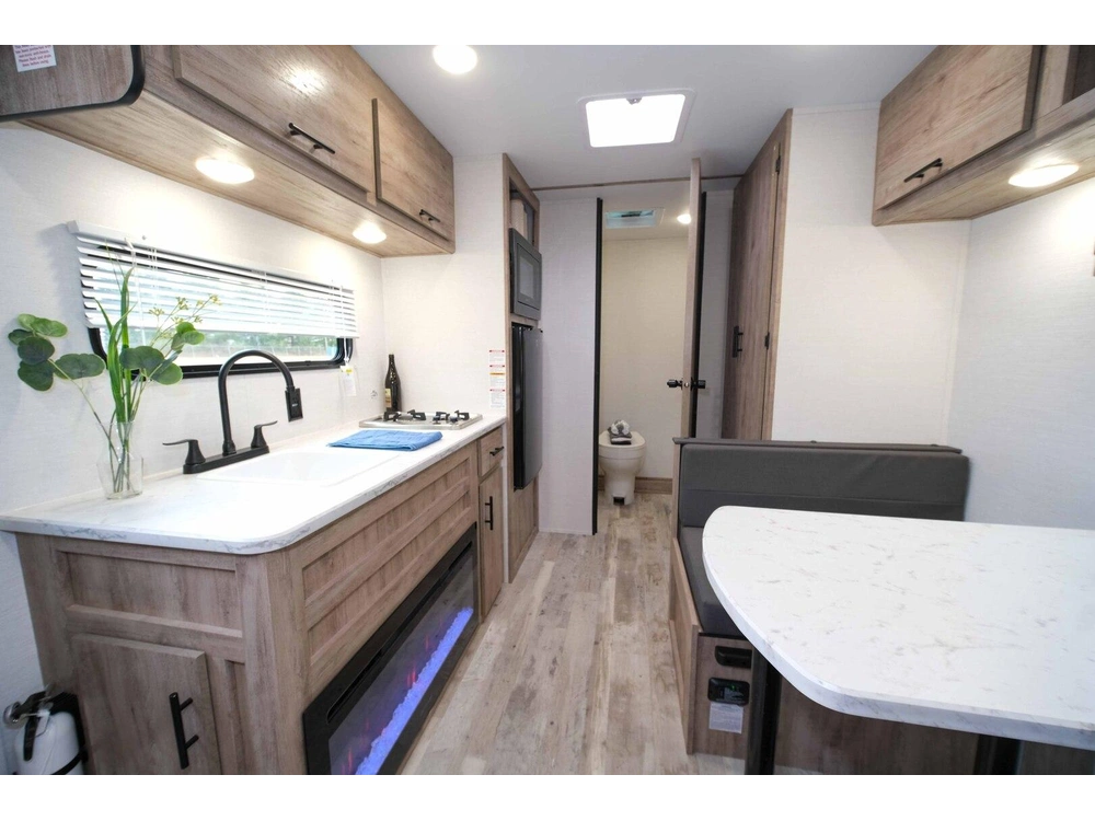 2026 Gulf Stream 178rb alt