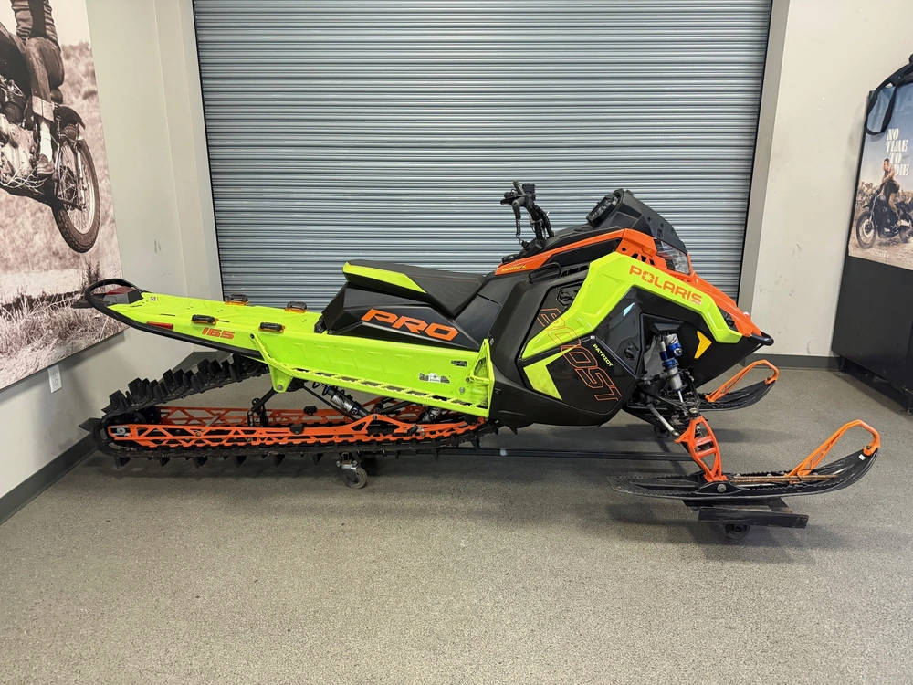 2023 Polaris Boost Pro 165 X 2.75" alt