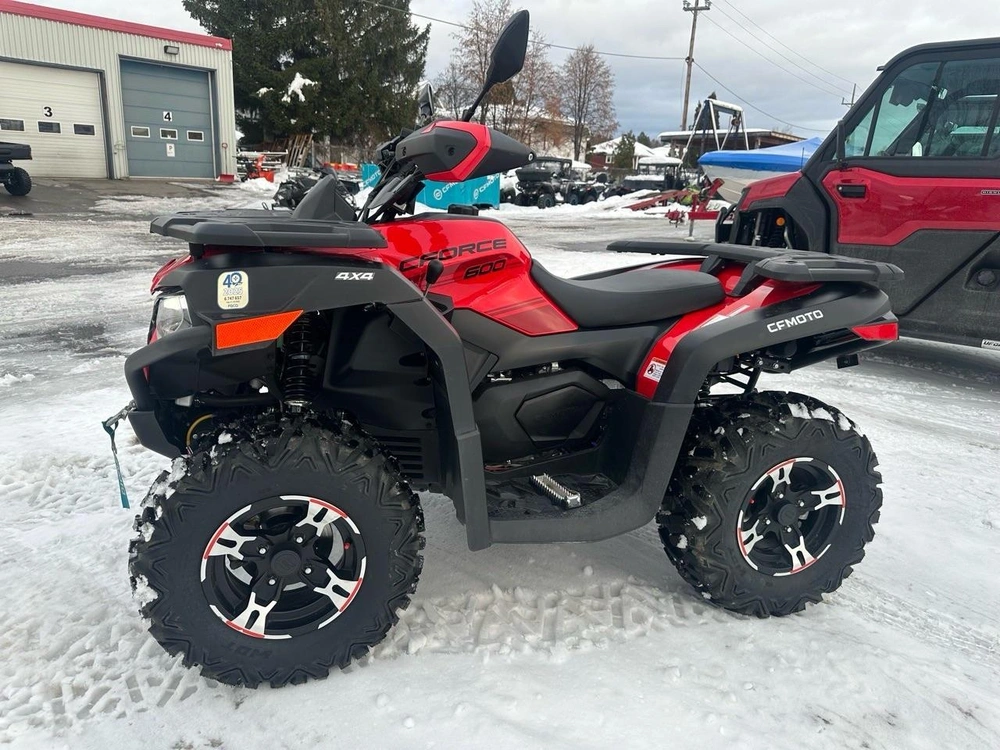 Cfmoto Cforce 600 2022 alt