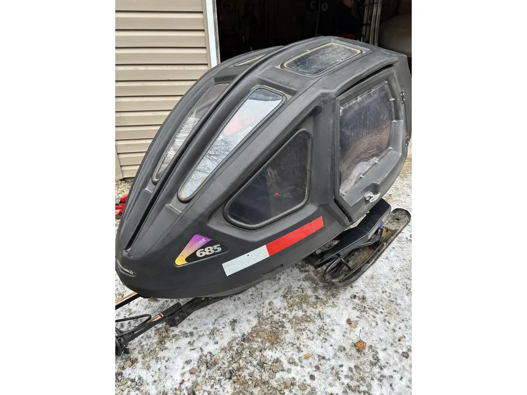 equinox snowcoach 685  2022