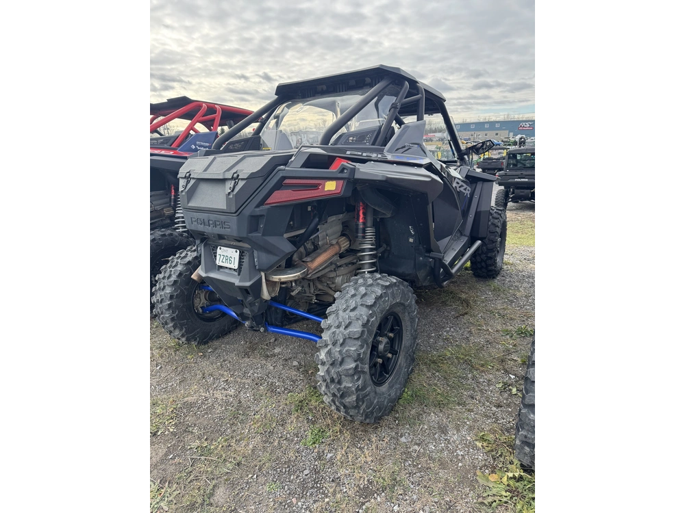 2022 Polaris Rzr Pro Xp Ult - Super Graphite - Super Graphite alt