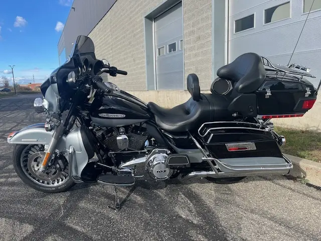 Harley-Davidson FLHTK Ultra LimitedFLHTK 2012