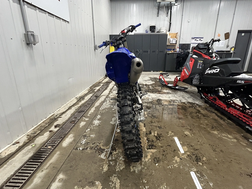 2025 Yamaha Yz250f - Team Yamaha Blue alt