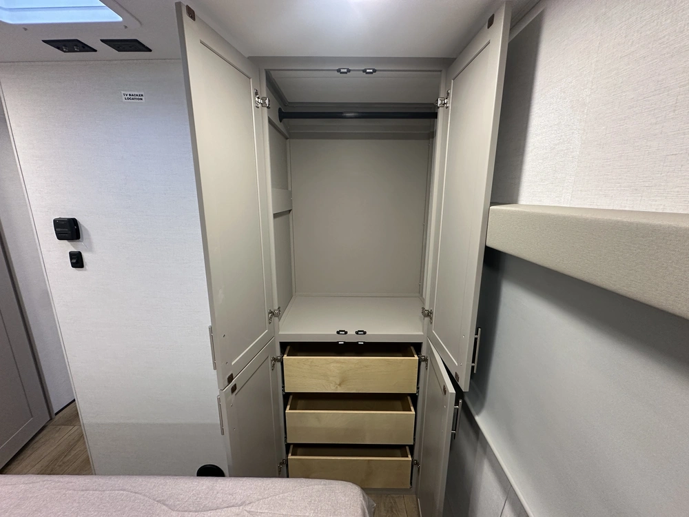 Alliance Rv Avenue 25rl 2026 alt