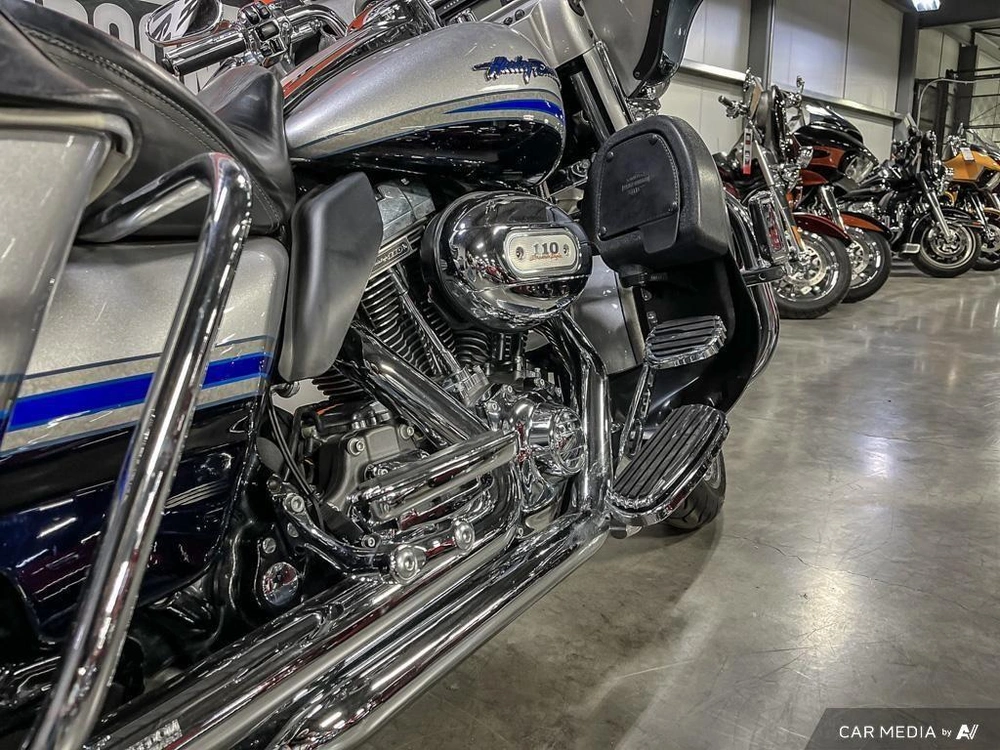 2009 Harley-davidson Flhtcuse Cvo Ultra Classic alt