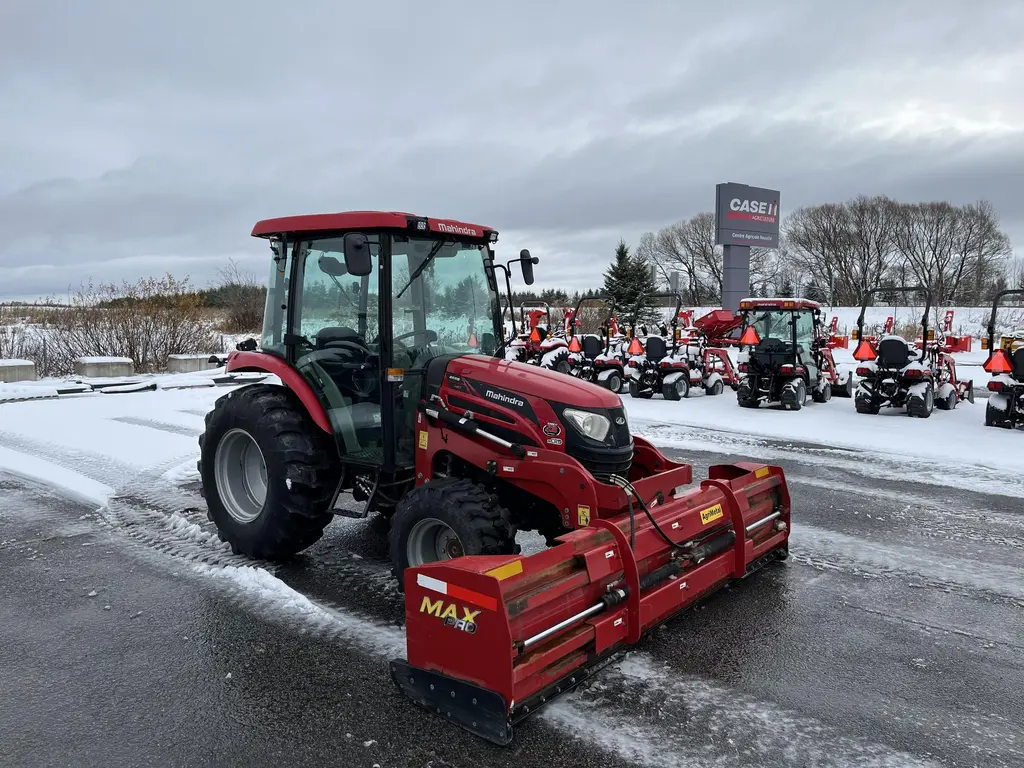 Mahindra 2555 HST 2016