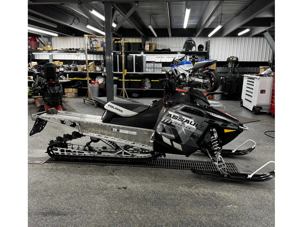 2015 Polaris RMK 155 Assault