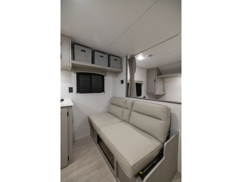 2026 Forest River Viking 26bh alt