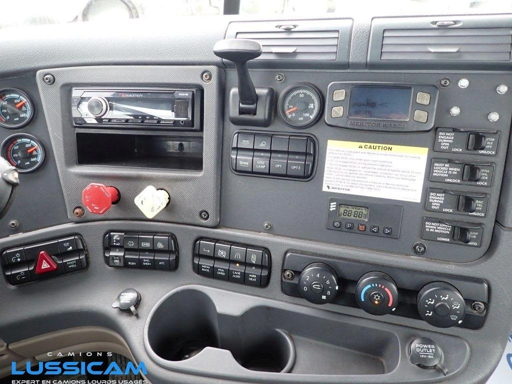 Freightliner Cascadia 2014