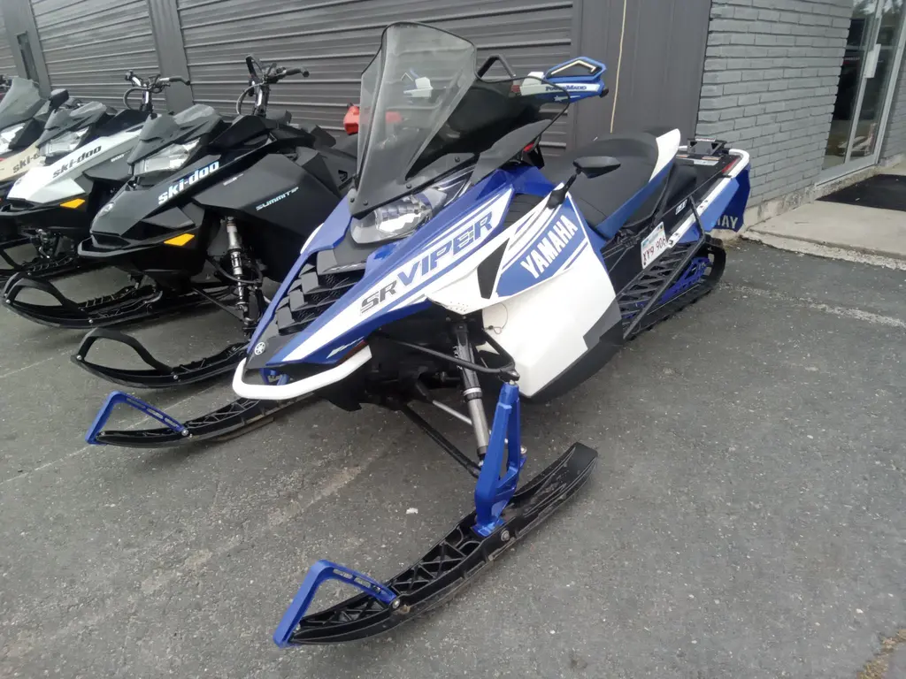 2017 Yamaha VIPER XTX LE