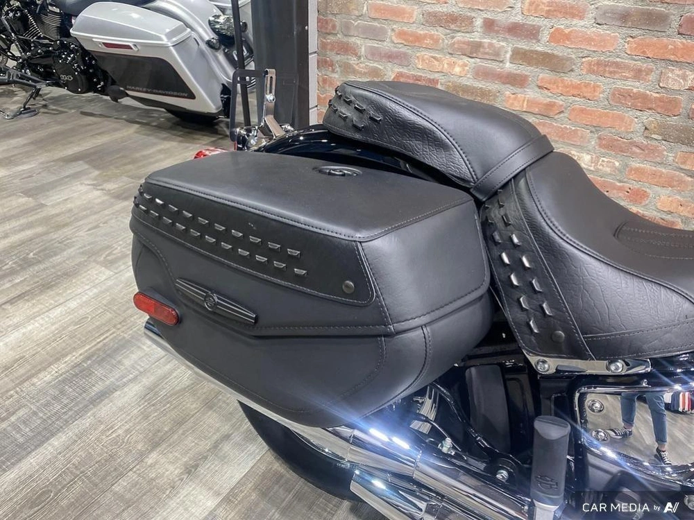 2023 Harley-davidson Flhcs - Heritage Classic alt