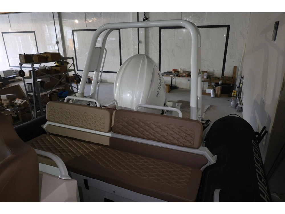 2023 Highfield Sport 760 alt