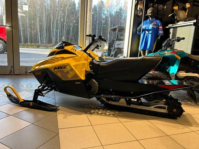 2026 Ski-Doo MXZ 200