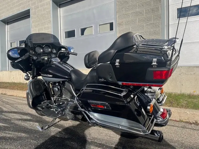 Harley-Davidson FLHTK Ultra LimitedFLHTK 2012