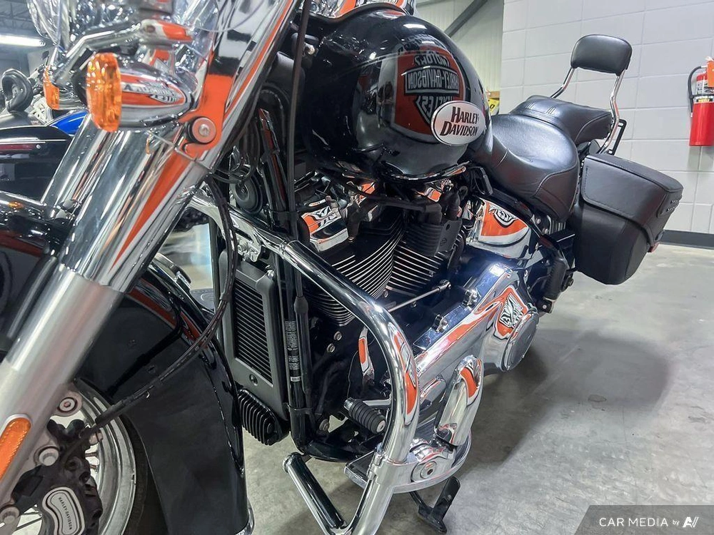 2024 Harley-davidson Flhcs - Heritage Classic alt