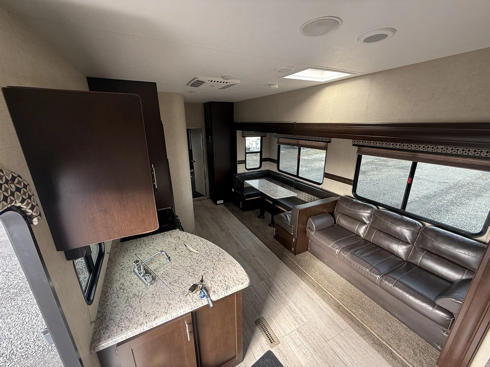 Kz-rv Sportster 331th12 2017 alt