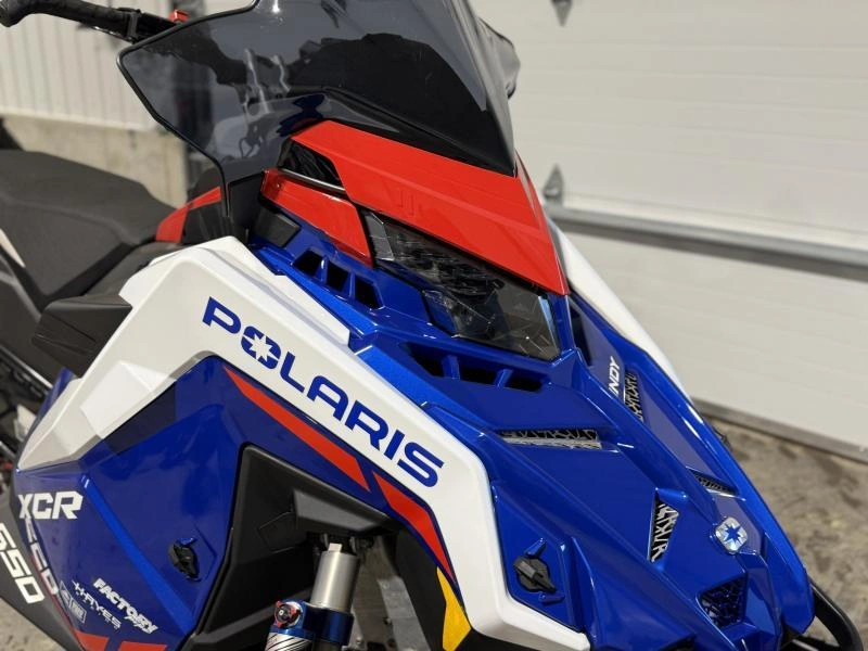 2022 Polaris 650 Indy Xcr 128 alt