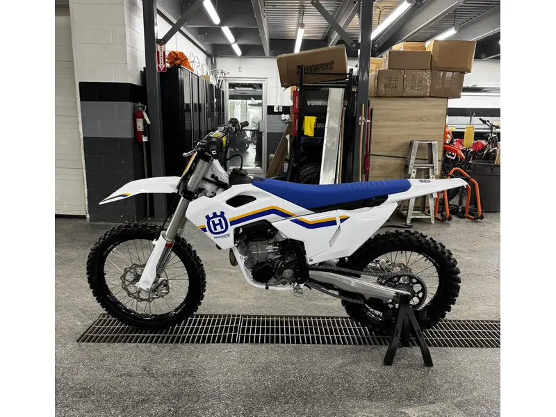2023 Husqvarna FC 450 HERITAGE thumbnail 5