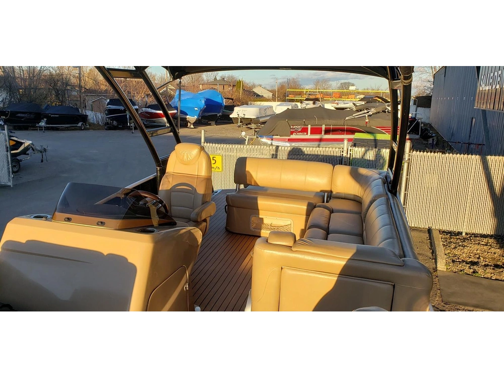 Harris Grand Mariner 250 2015 alt