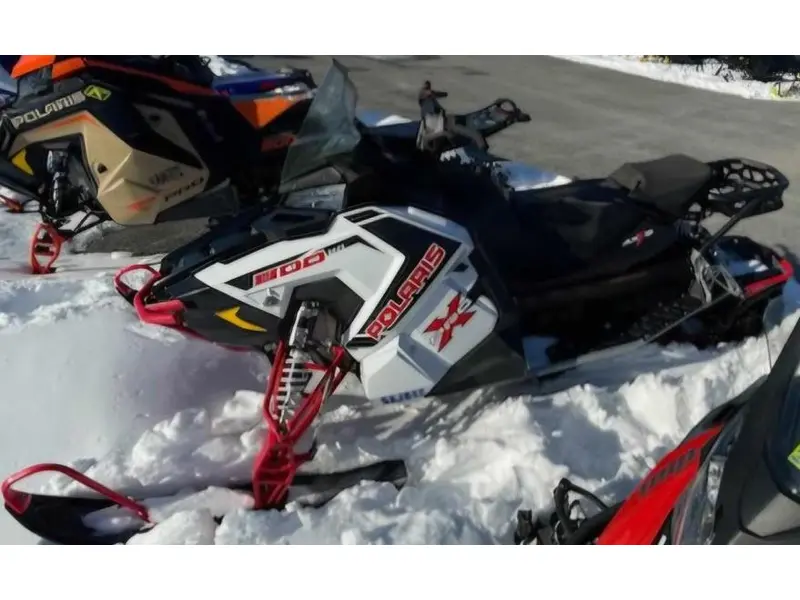 2015 Polaris SWITCHBACK 800 PRO