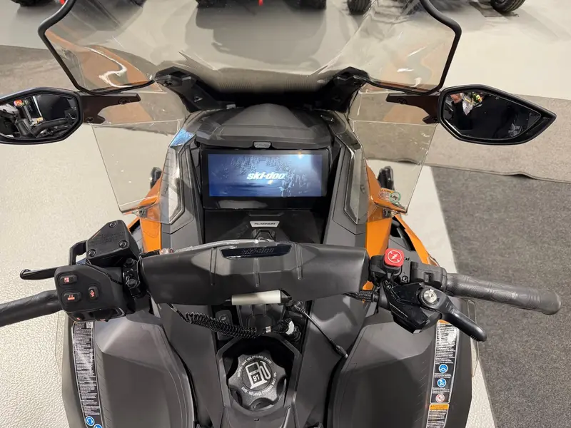 2025 Ski-Doo GRAND TOURING LE 900 ACE TURBO