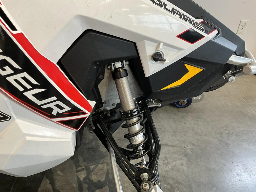 Polaris 600 Voyageur 144 2021 alt