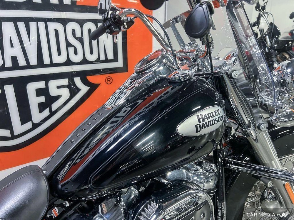 2024 Harley-davidson Flhcs - Heritage Classic alt