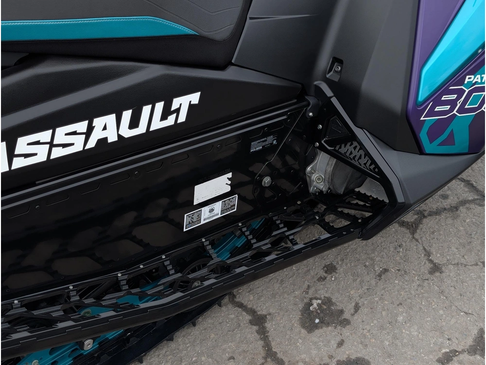 2024 Polaris Patriot Boost Switchback Assault 146 850cc Turbo | 🌍 Concurrents : Vr1 Boost / Mach Z / Summit X 🌍 | alt