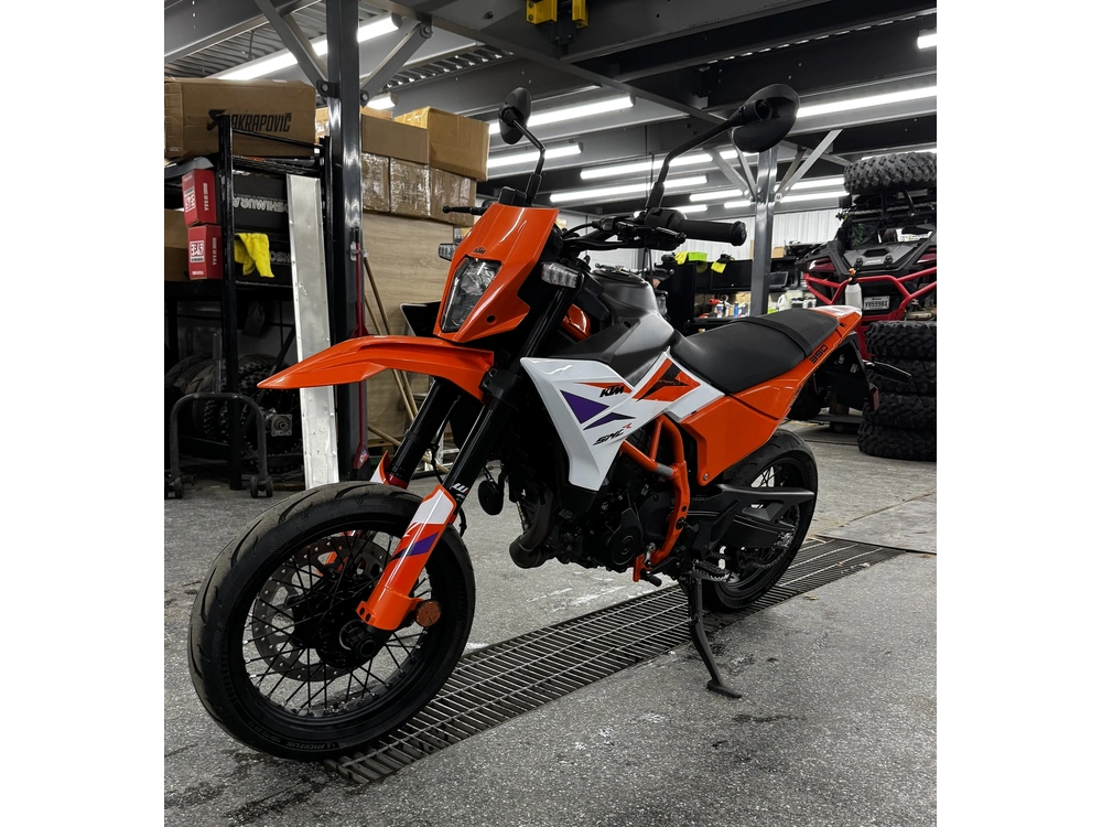 Ktm 390 Smc R 2025 alt