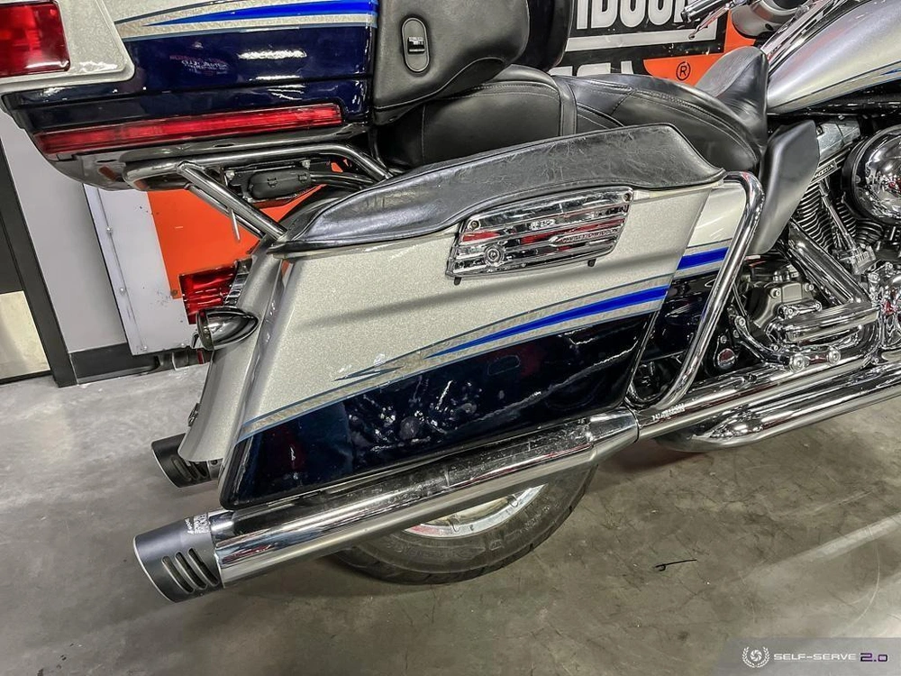 2009 Harley-davidson Flhtcuse Cvo Ultra Classic alt