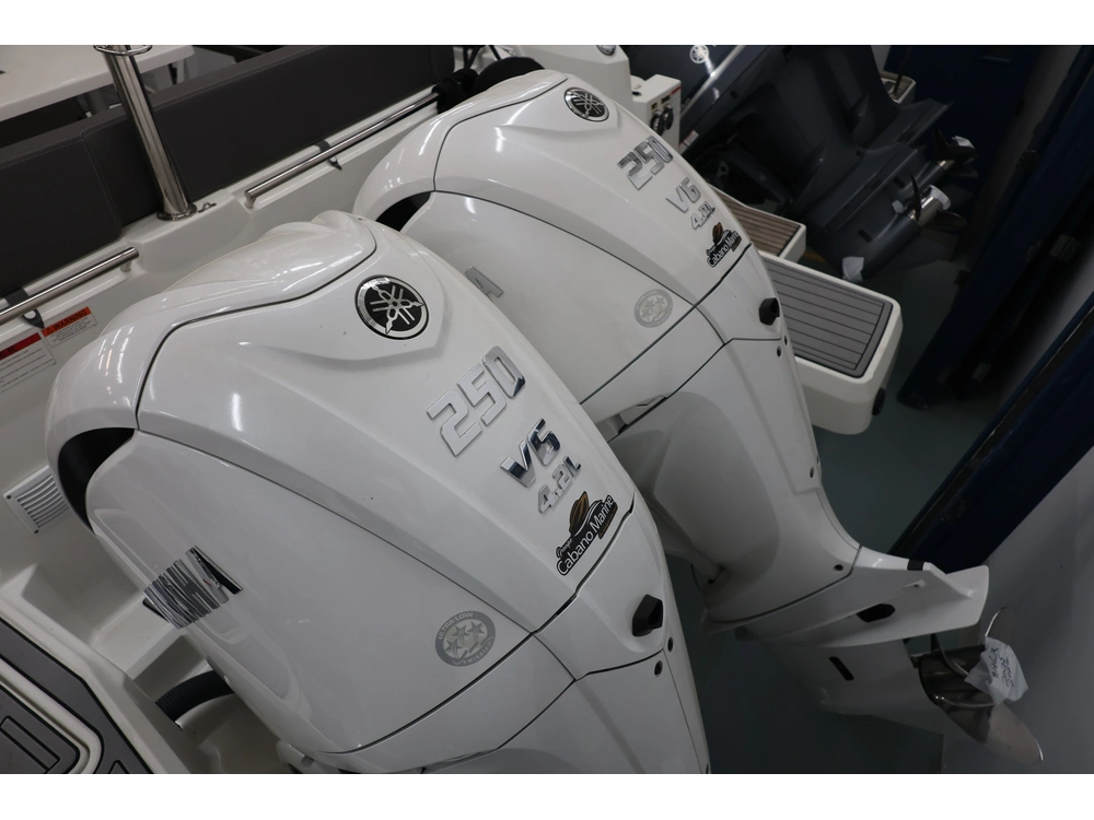 Jeanneau Leader 9.0 2023 alt