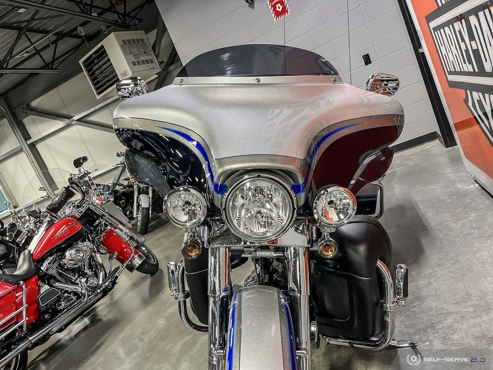 2009 Harley-davidson Flhtcuse Cvo Ultra Classic alt