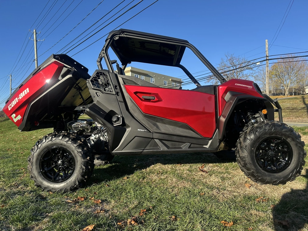 2026 Can-am Commander Xt 700 alt