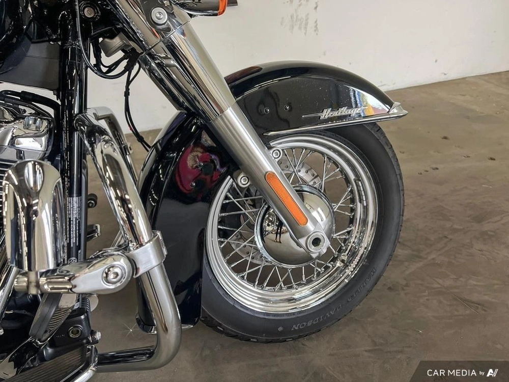2024 Harley-davidson Flhcs Heritage Classic 114 alt