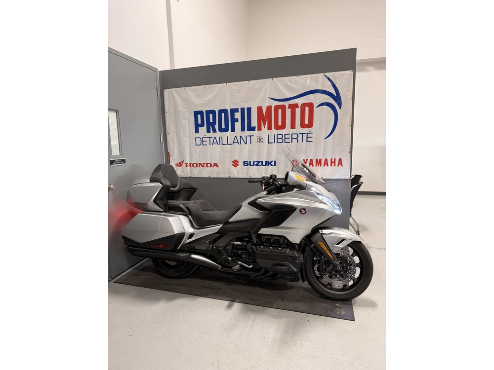 Honda Gold Wing Tour Dct Goldwing Tour Automatique Dct 2025 alt