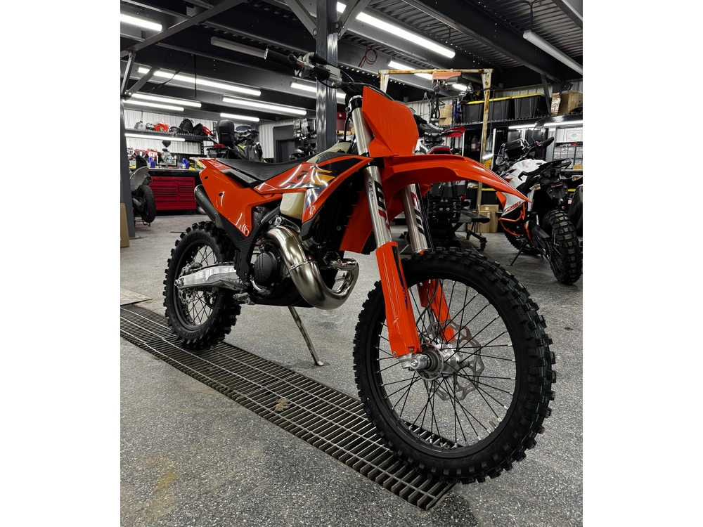 Ktm 300 Xc 2026 alt