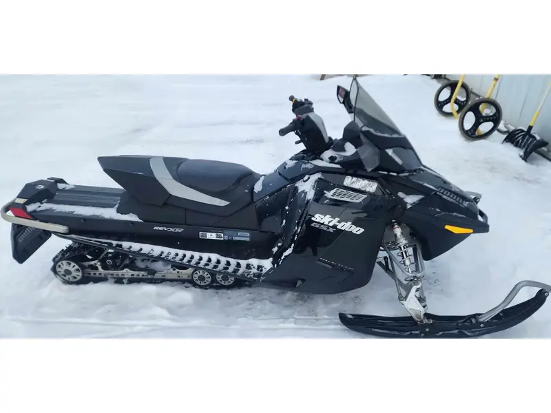 2012 Ski-Doo GSX SE 800R ETEC