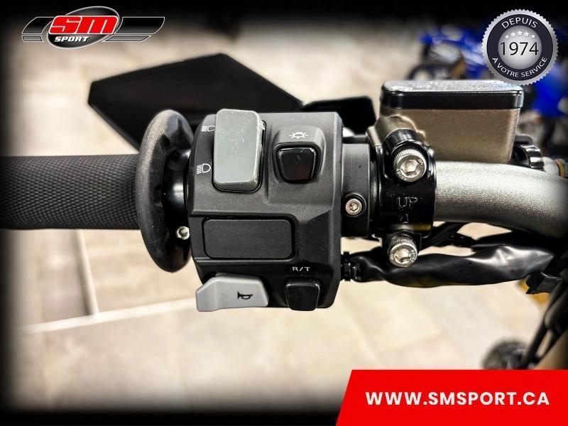 2026 Surron Ultra Bee T alt