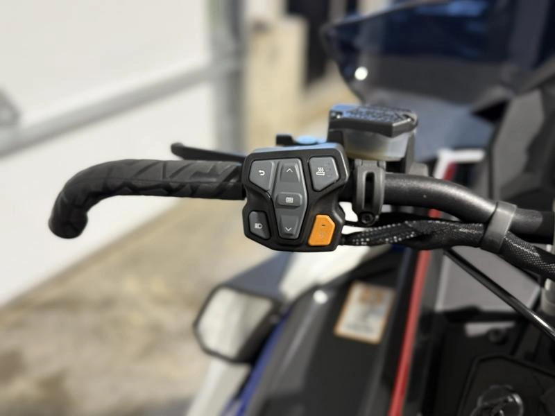 2022 Polaris 650 Indy Xcr 128 alt