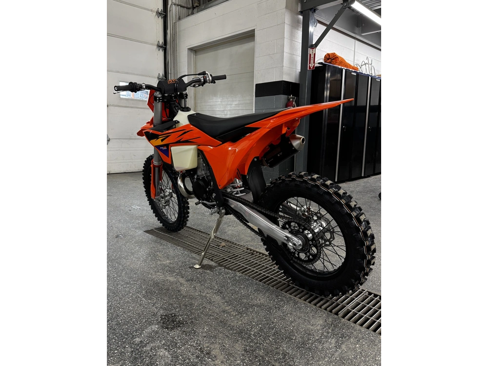 Ktm 300 Xc 2026 alt