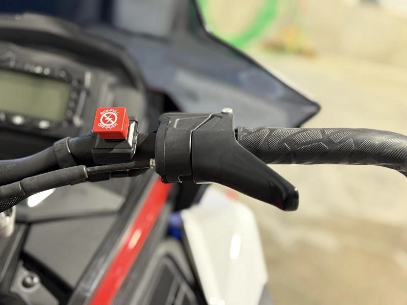 2022 Polaris 650 Indy Xcr 128 alt