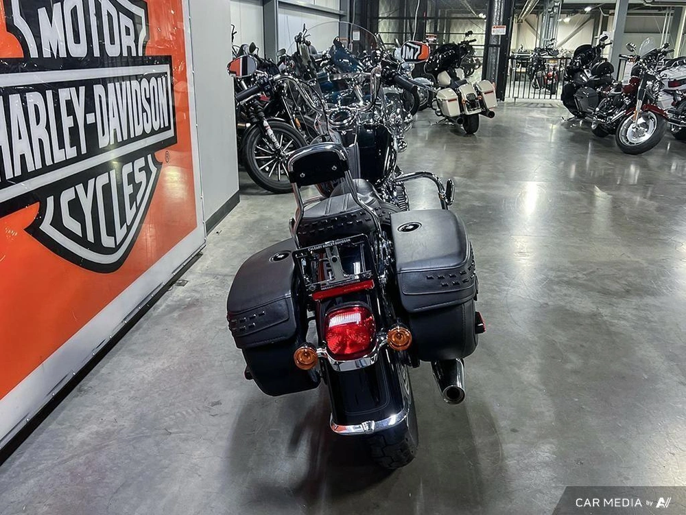 2024 Harley-davidson Flhcs - Heritage Classic alt
