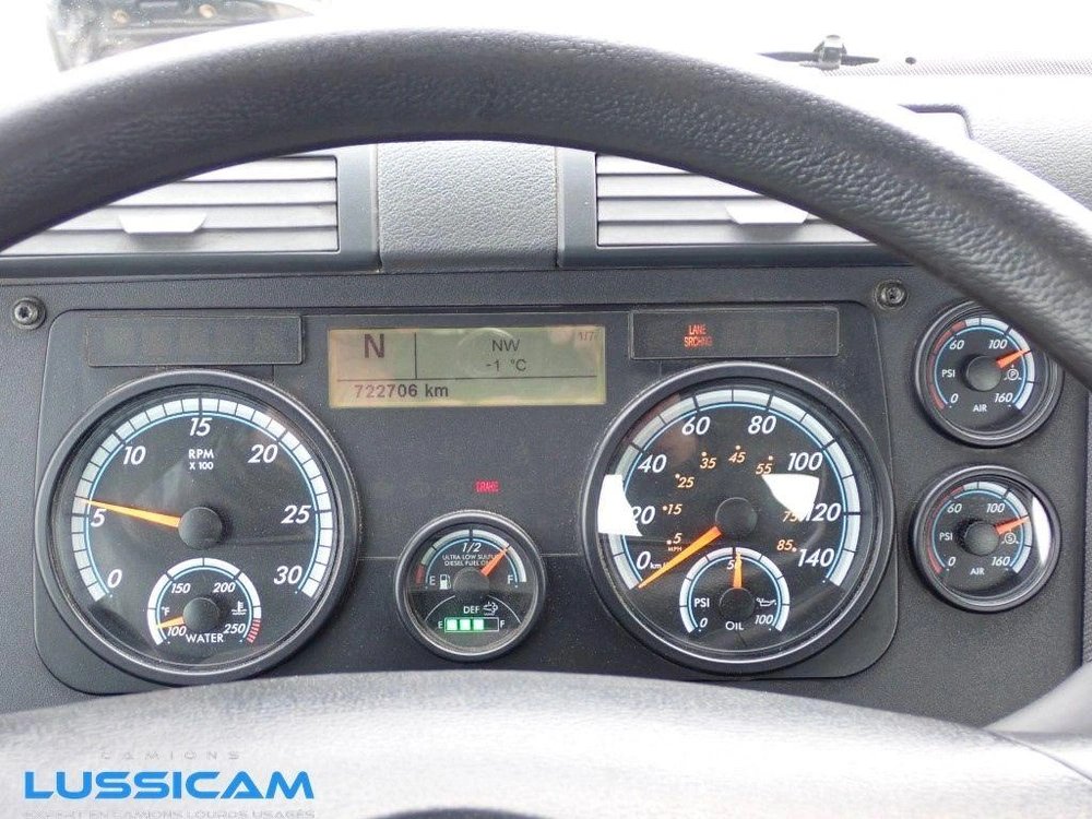 Freightliner Cascadia 2014