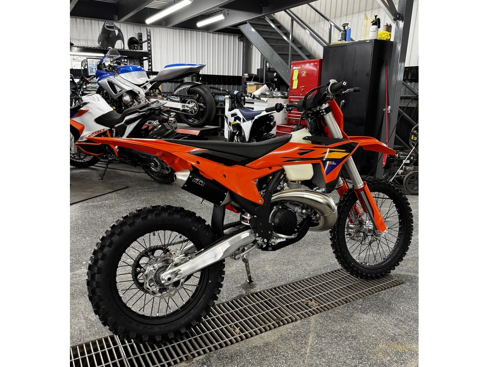 Ktm 300 Xc 2026 alt